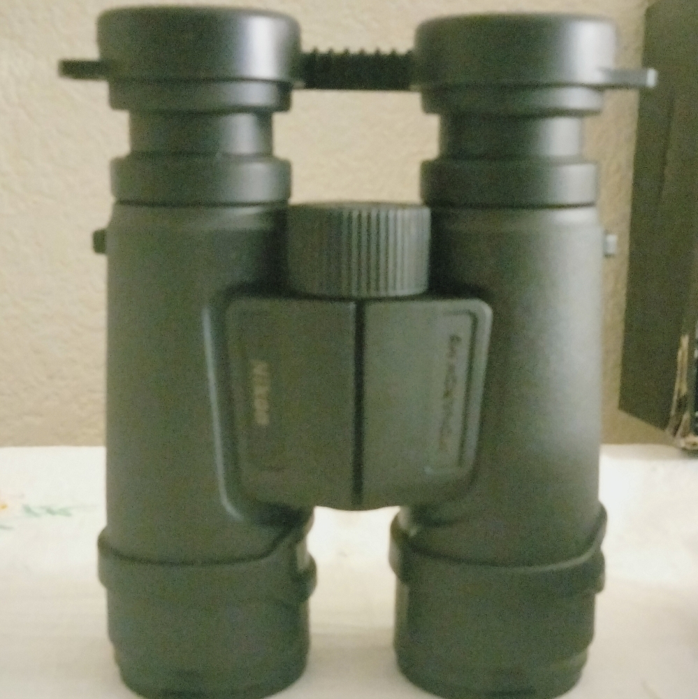 Brand new Nikon monarch M5 8x42 binoculars